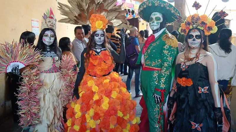 Ofrenda de EDUCEM a personal de seguridad caído (6)